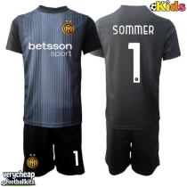 Inter Milan Yann Sommer #1 Goalkeeper Replica Home Minikit 2025-26 Short Sleeve (+ pants)